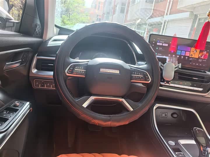 Фото 3 - Haval H6