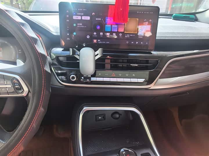 Фото 6 - Haval H6