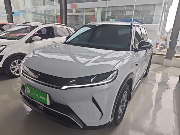 Photo 1 - BYD Yuan Up