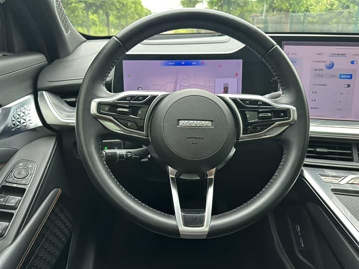 Фото 9 - Haval F7 (Monster)