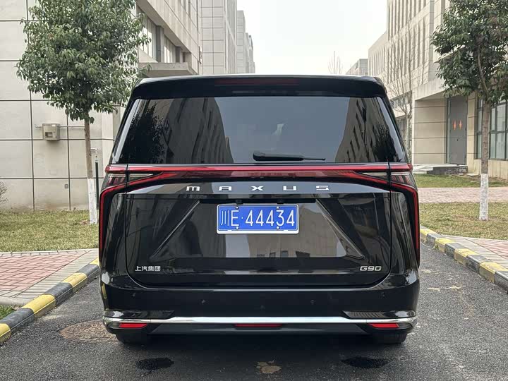 2023 Maxus G90