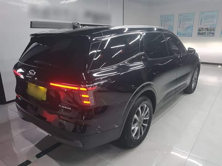 Фото 7 - Ford Edge