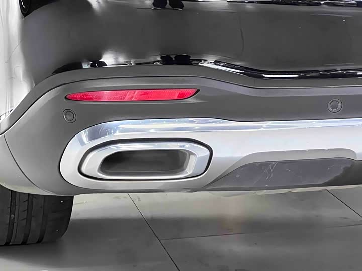 Фото 9 - Mercedes-Benz GLS-Class