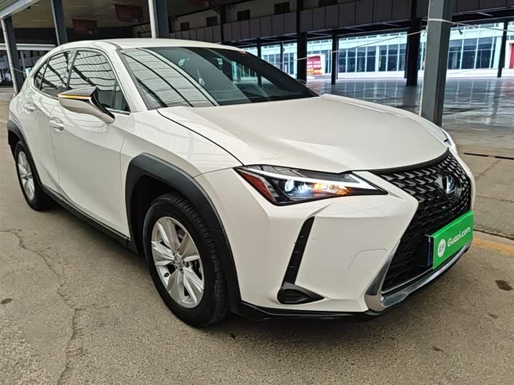 Lexus UX 2022 2022款 260h 探·寻版