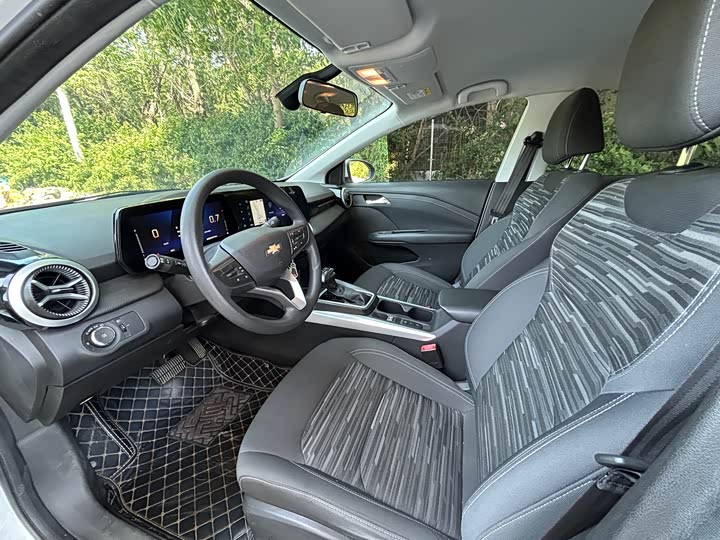 Chevrolet Monza 2023 2023款 1.5L 双离合乐享版