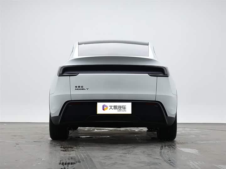 Tesla Model Y 2026 2026款 后轮驱动版