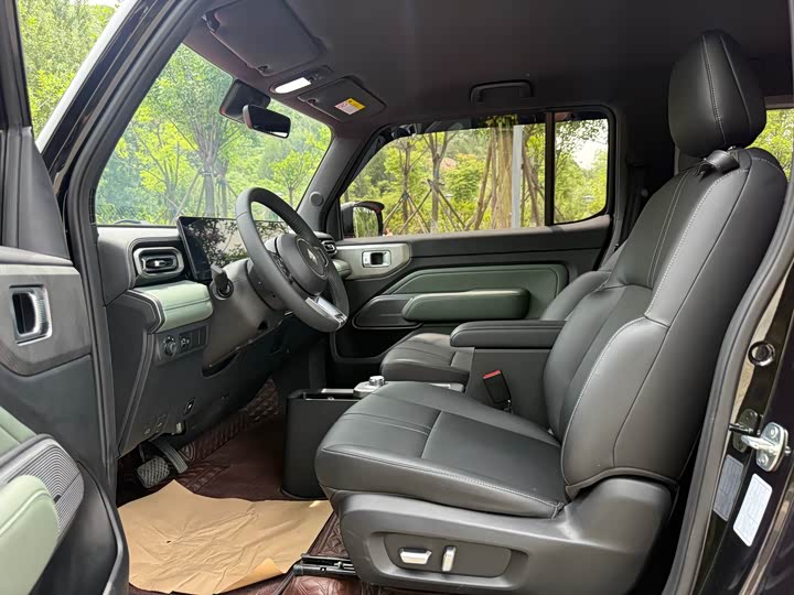 Фото 7 - Baojun Yep
