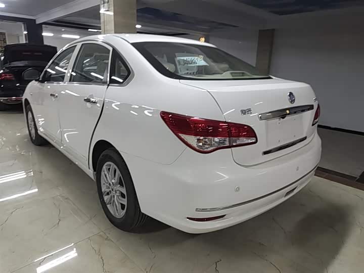 Dongfeng Junfeng E11K 2019 2019款 标准型