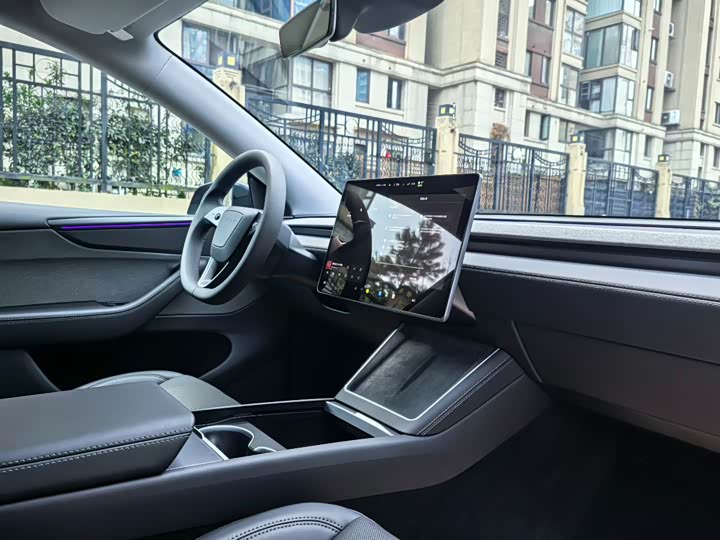 Tesla Model Y 2026 2026款 改款 长续航后轮驱动版