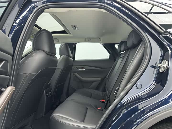 Mazda CX-30 2022 2022款 2.0L 自动嘉悦型