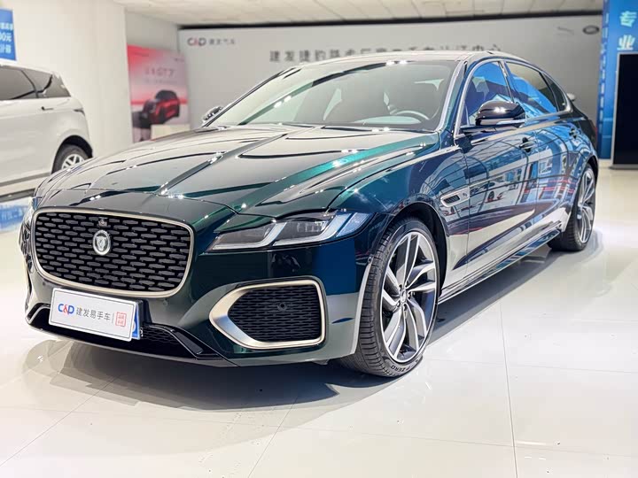 Фото 1 - Jaguar XF L