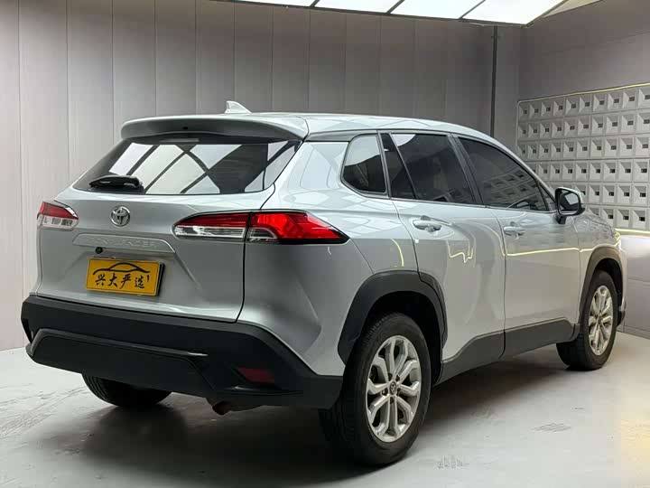 Фото 9 - Toyota Frontlander