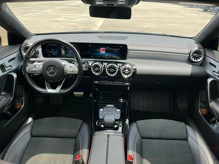 Mercedes-Benz CLA-Class 2021 2021款 CLA 200 4MATIC