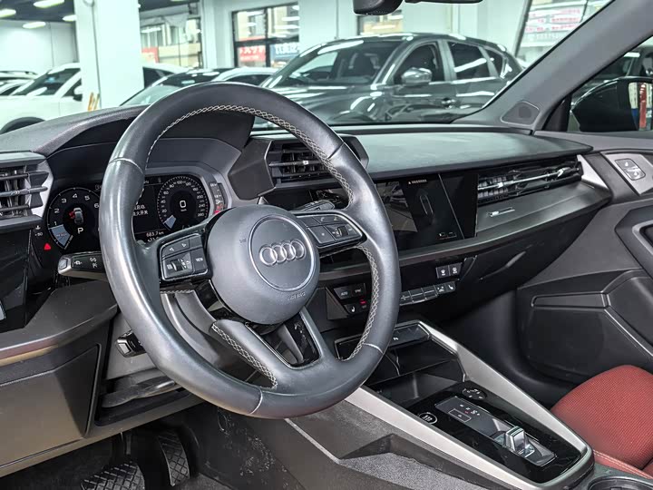Фото 9 - Audi A3