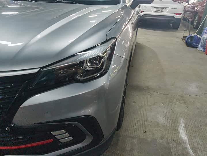 صورة 5 - Changan CS85 Coupe