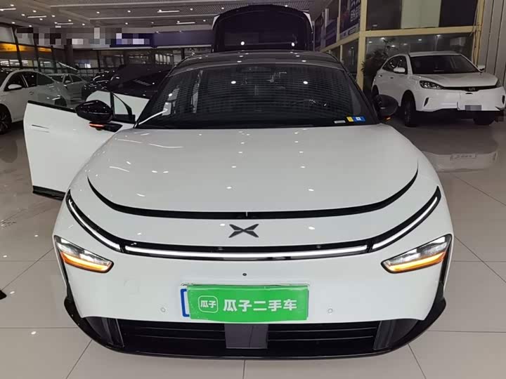 Photo 3 - XPeng F57