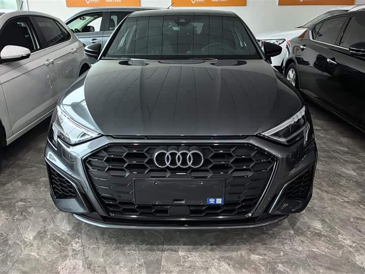 Фото 2 - Audi A3