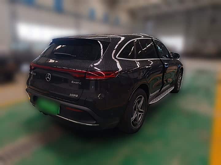 Фото 5 - Mercedes-Benz EQC