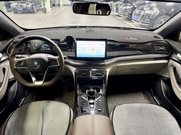 Zdjęcie 8 - BYD Qin Plus