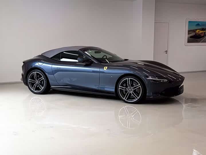 2023 Ferrari Roma