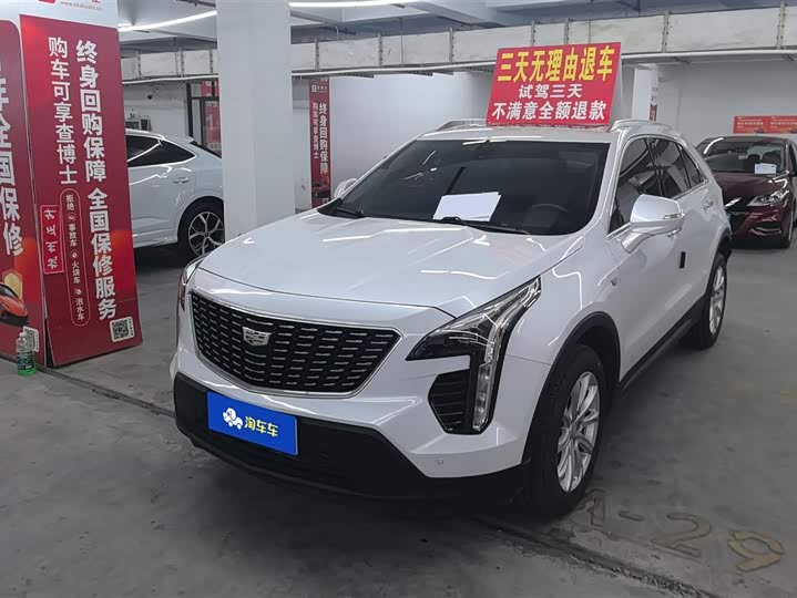 Фото 1 - Cadillac XT4