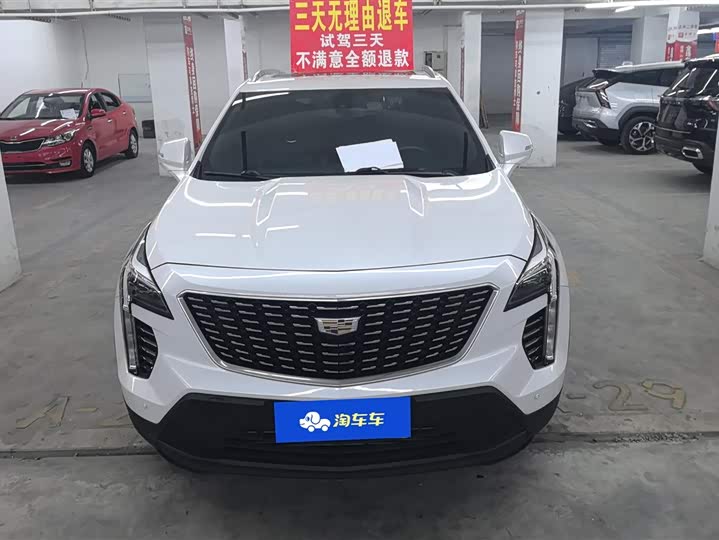 Фото 2 - Cadillac XT4