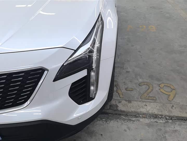 Фото 5 - Cadillac XT4