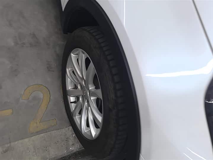 Фото 6 - Cadillac XT4