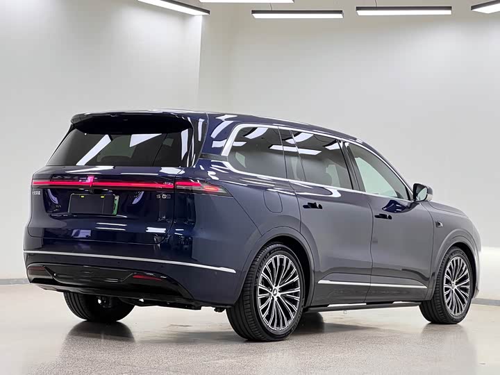 Changan Deepal S09 2025 2025款 四驱Ultra+ 高定版