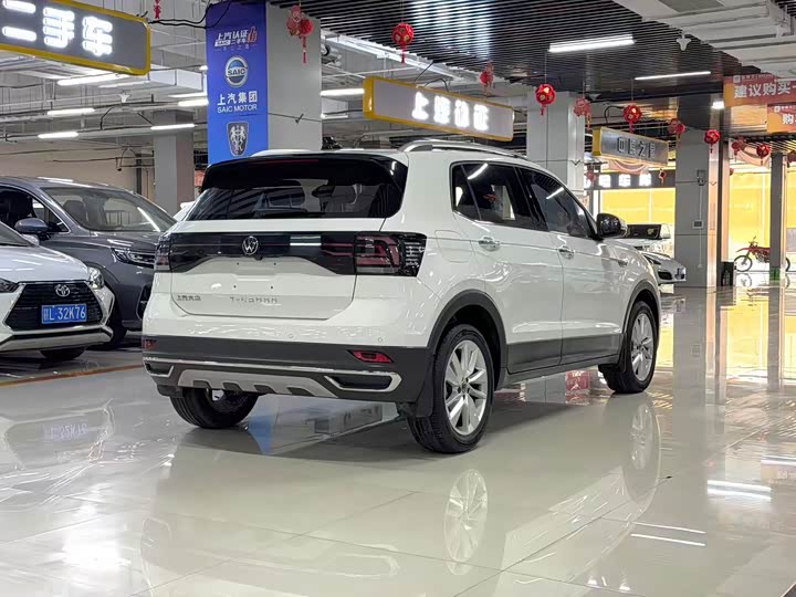 Фото 6 - Volkswagen T-Cross