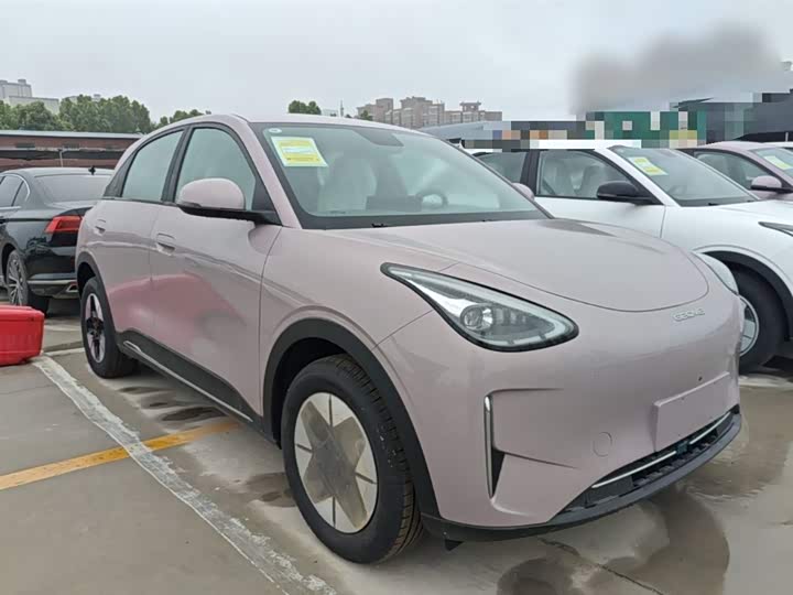 Фото 4 - Geely Galaxy Geome