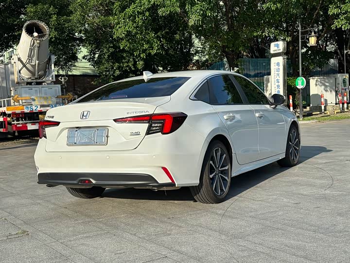 Honda Integra 2023 2023款 240TURBO CVT豪华版