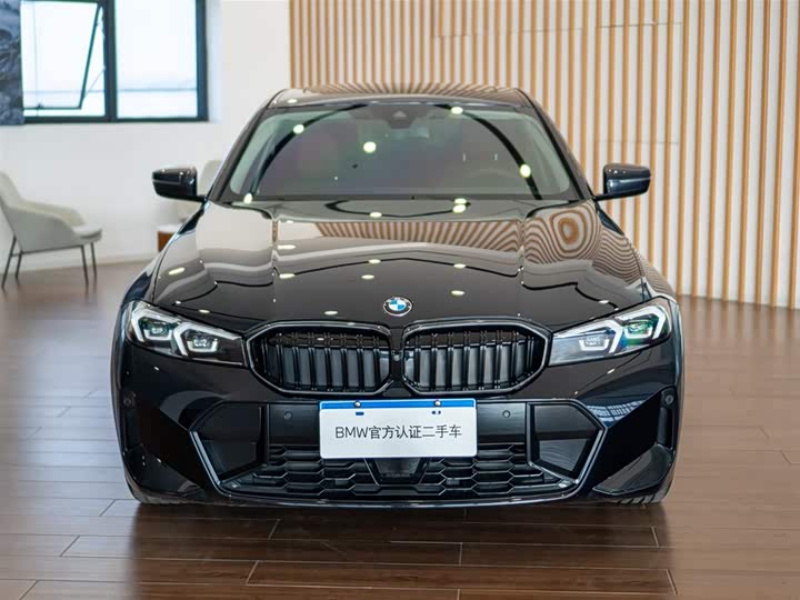 Фото 3 - BMW 3 Series