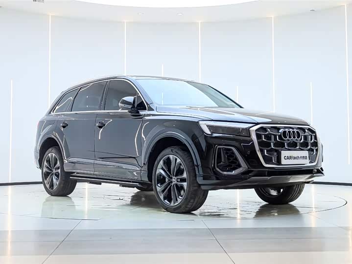 Audi Q7 2025 2025款 55 TFSI quattro S line运动型