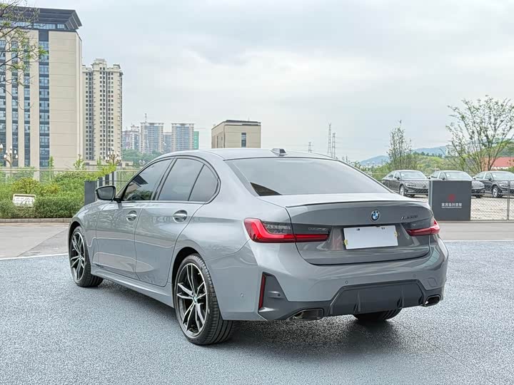 Фото 9 - BMW 3 Series