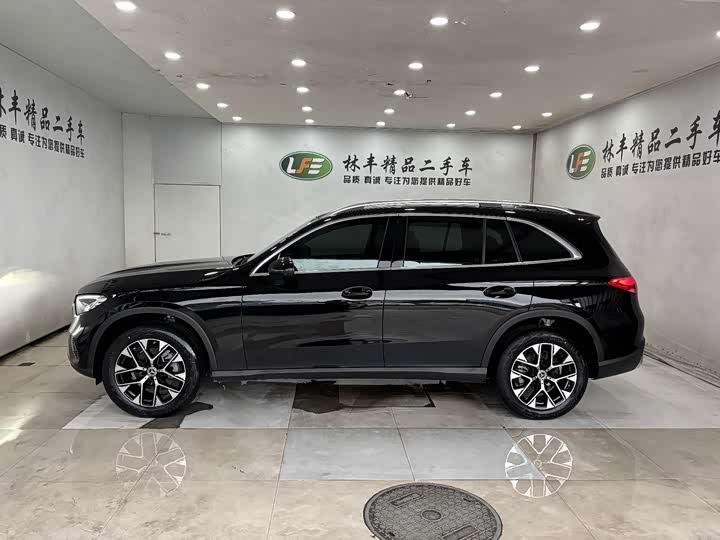 Mercedes-Benz GLC-Class 2026 2026款 GLC 260 L 4MATIC 经典版