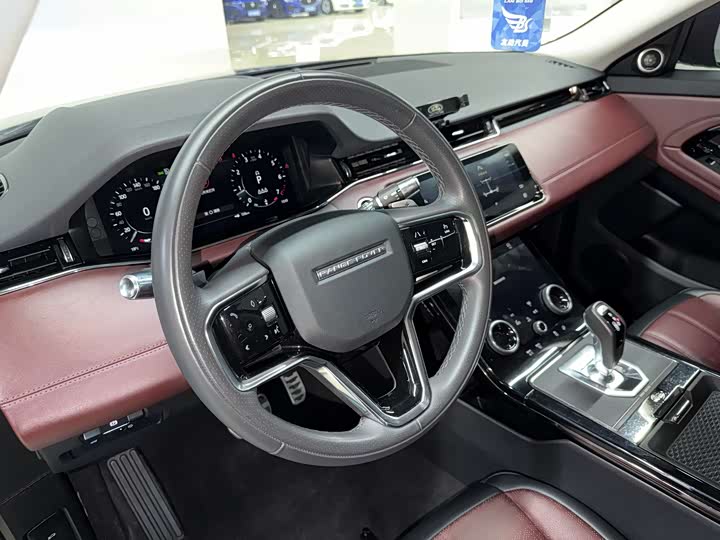 Land Rover Range Rover Evoque L 2021 2021款 极光L 249PS R-Dynamic First edition 首发版