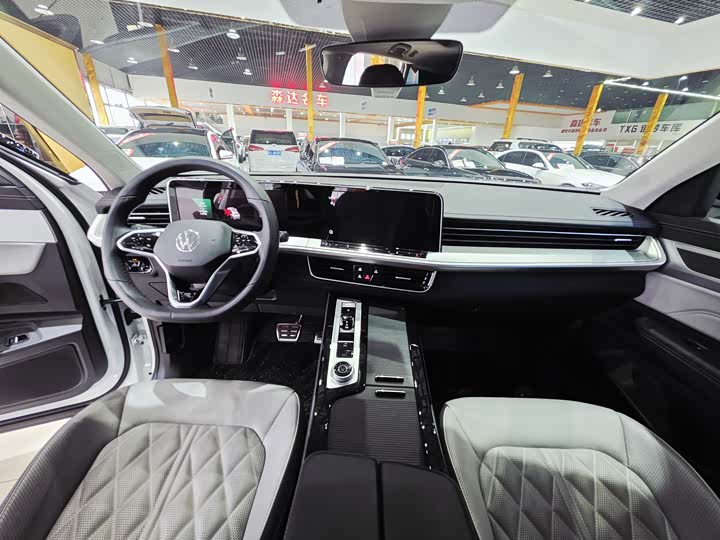 Volkswagen Tavendor 2024 2024款 380TSI 四驱R-Line巡游版