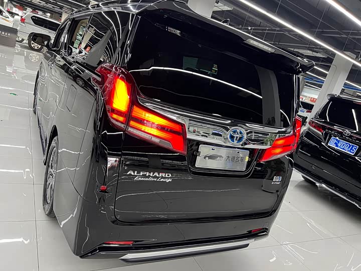 Toyota Alphard 2021 2021款 双擎 2.5L 臻享版