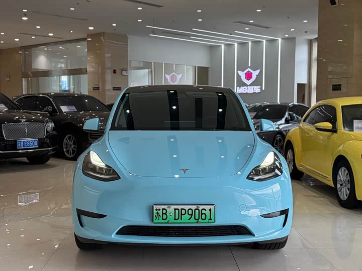 Zdjęcie 2 - Tesla Model Y