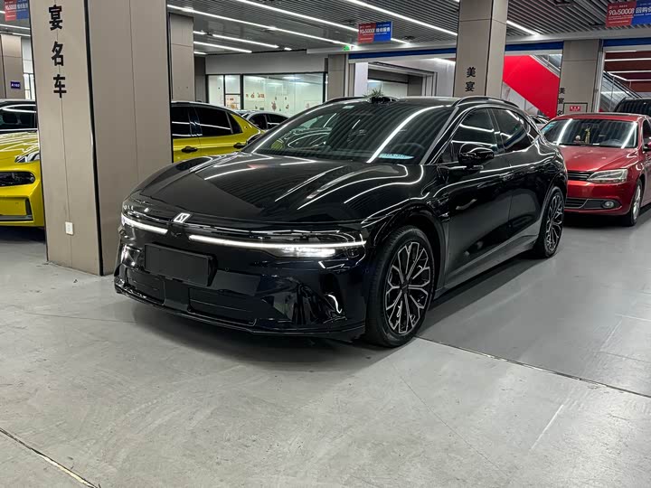 Zeekr 007 2025 2025款 后驱智驾版 75kWh