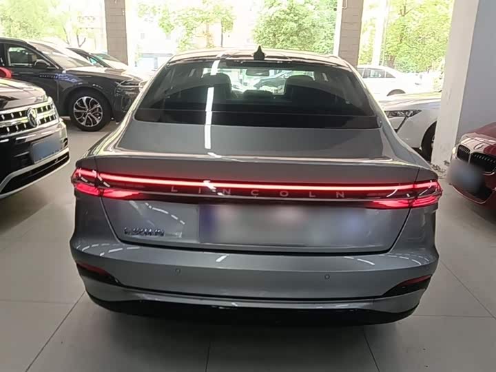 Lincoln Z (Zephyr) 2024 2024款 2.0T 两驱尊尚混动版