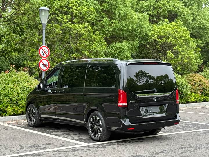 Mercedes-Benz V-Class 2022 2022款 V 260 领航版