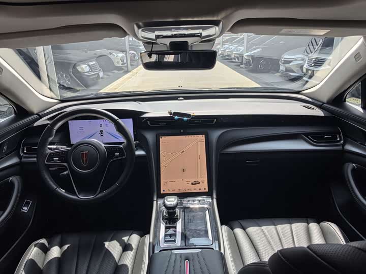 Фото 5 - Hongqi H5