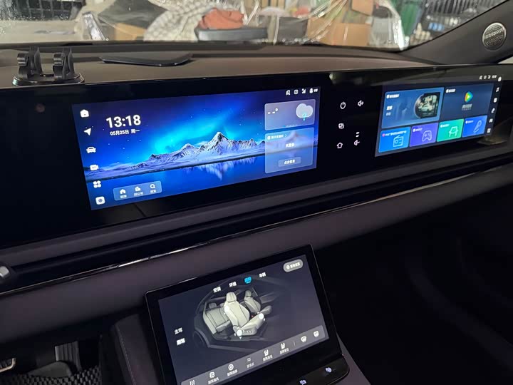 Voyah Passion 2024 2024款 PHEV 四驱超长续航旗舰版