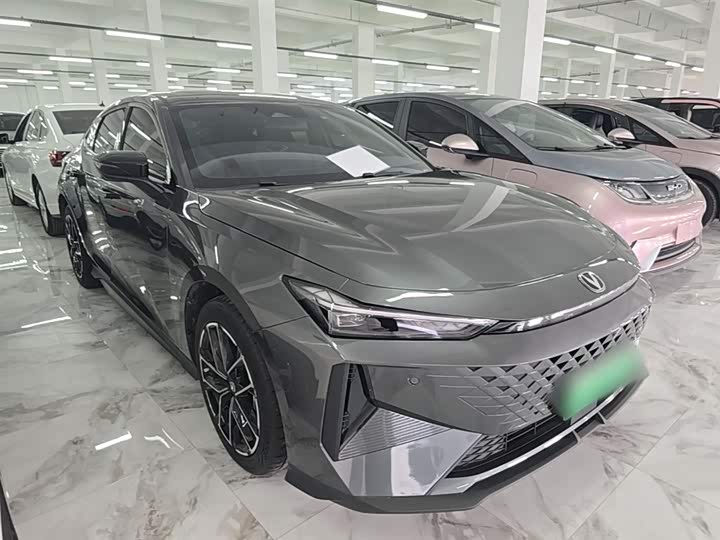 2024 Changan UNI-V Hybrid