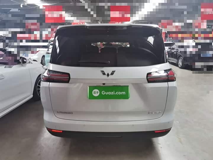 Wuling Starlight 730 Hybrid/EV 2025 2025款 纯电 500km 豪华型