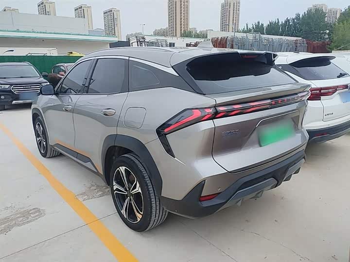 Geely Galaxy L7 2025 2025款 EM-i 115km 探索+版