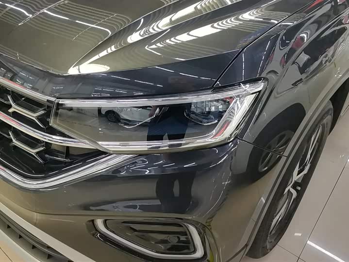 Volkswagen Tayron 2024 2024款 330TSI 两驱豪华Plus进阶版
