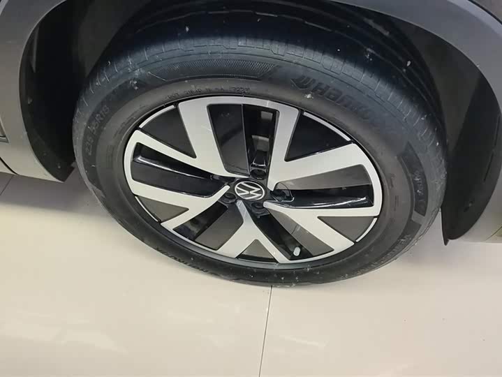 Volkswagen Tayron 2024 2024款 330TSI 两驱豪华Plus进阶版